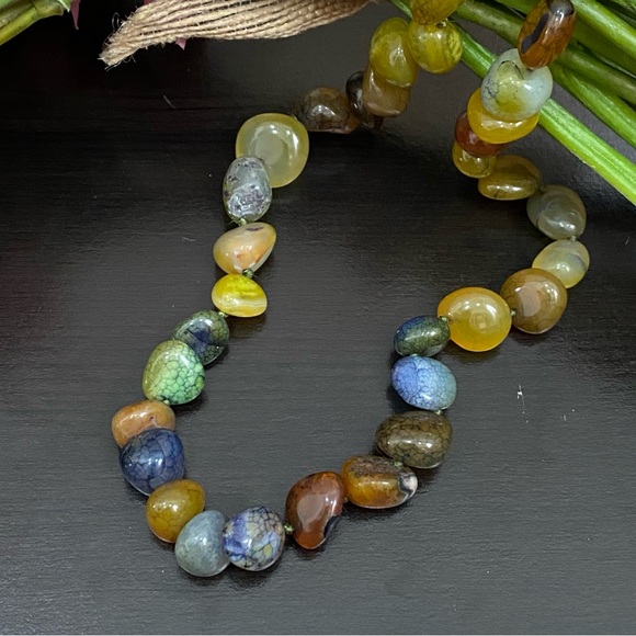 Vintage Green/Multi Semi-Precious Stone Gemstone Beaded Necklace - Picture 7 of 11